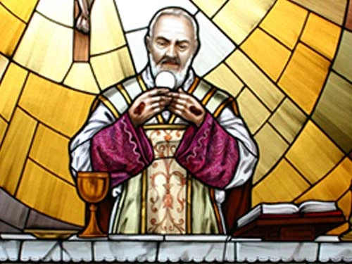 Preghiera a Padre Pio per chiedere una grazia urgente